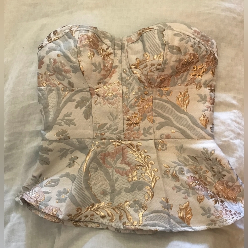 sleveless corset top